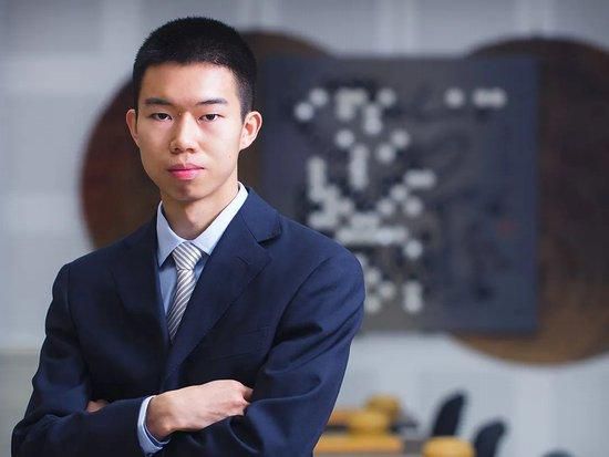 成人久久免费视频